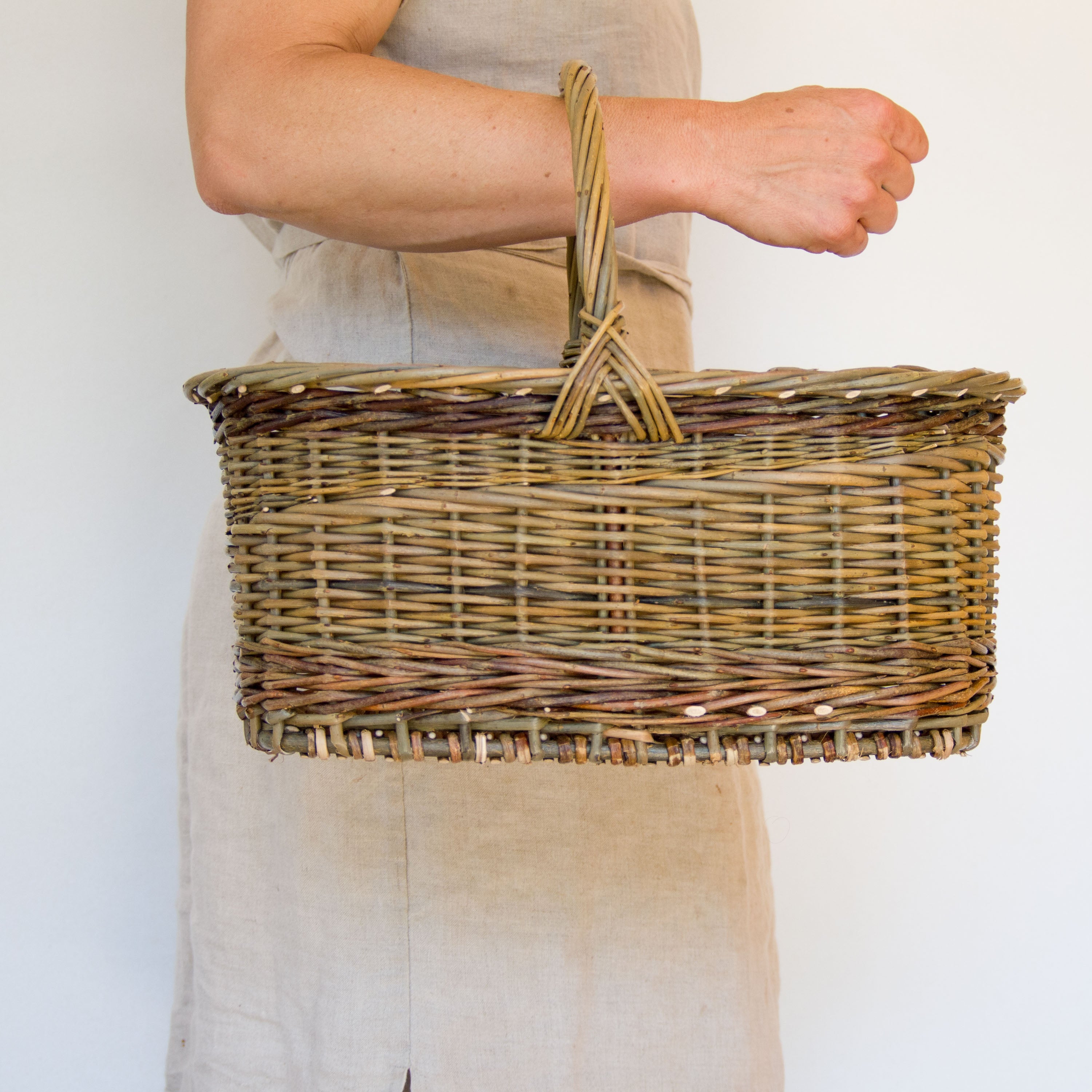 Shopper Willow Basket