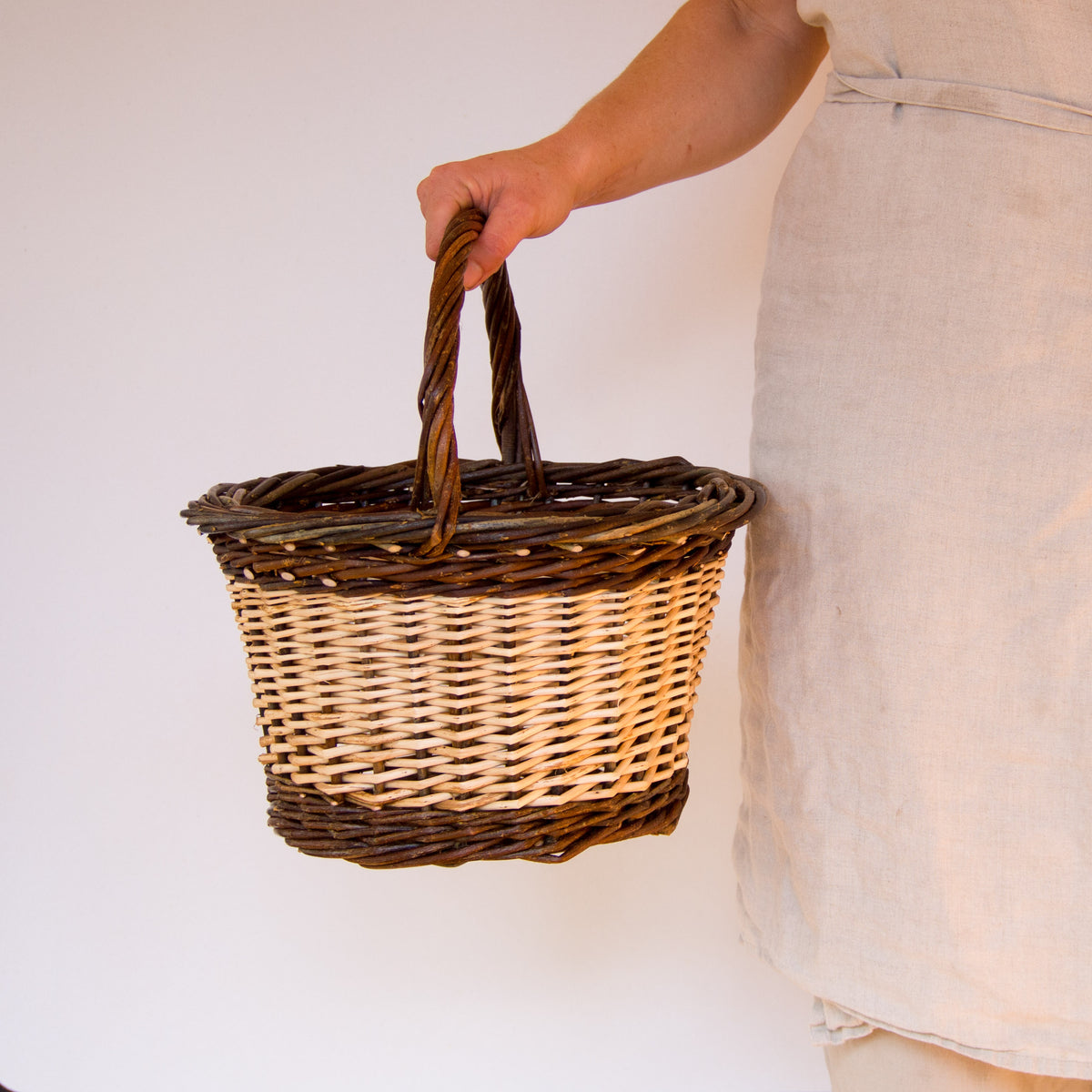 Round Shopper Willow Basket #4