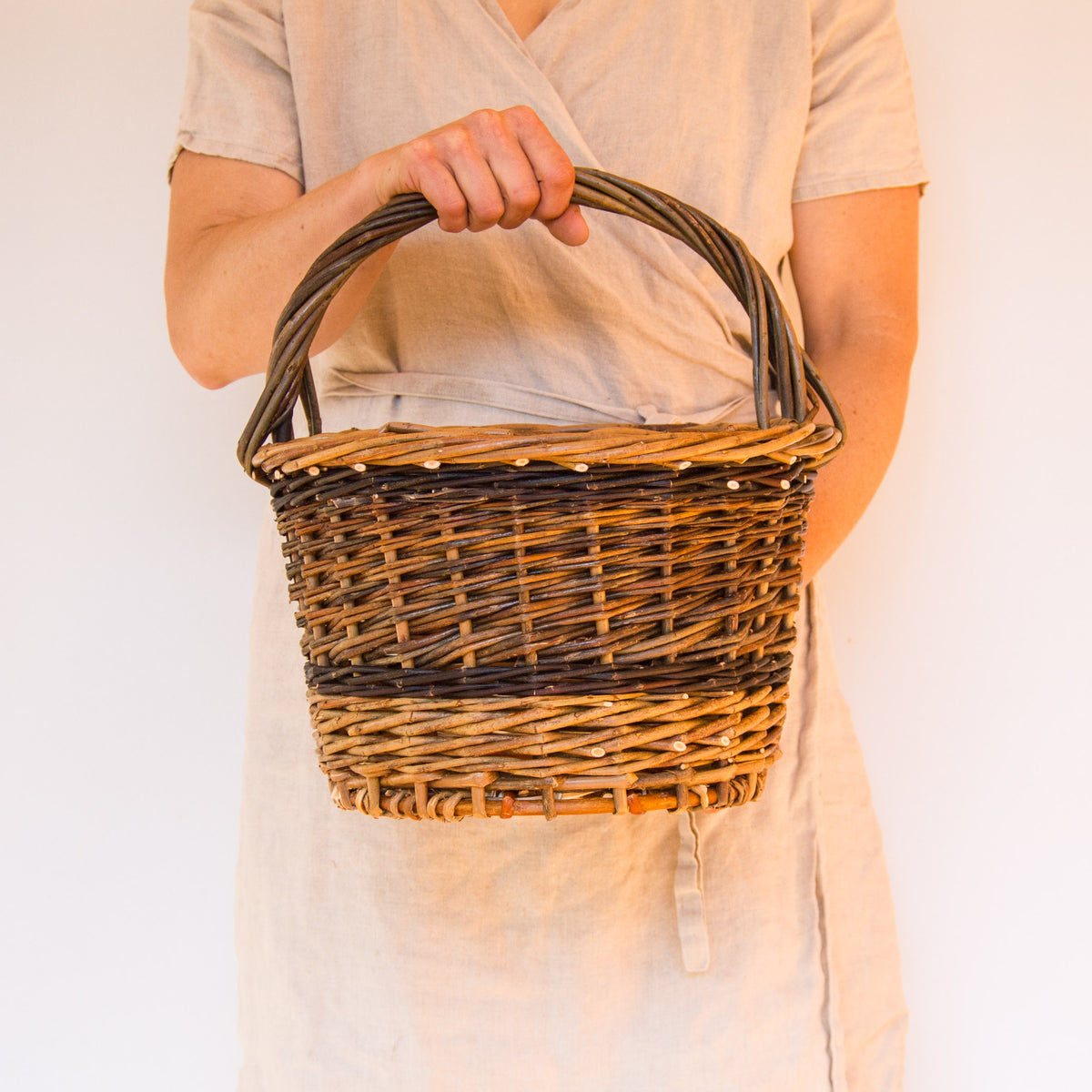 Round Shopper Willow Basket #2