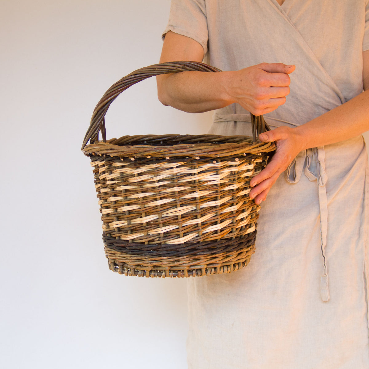 Round Shopper Willow Basket #3