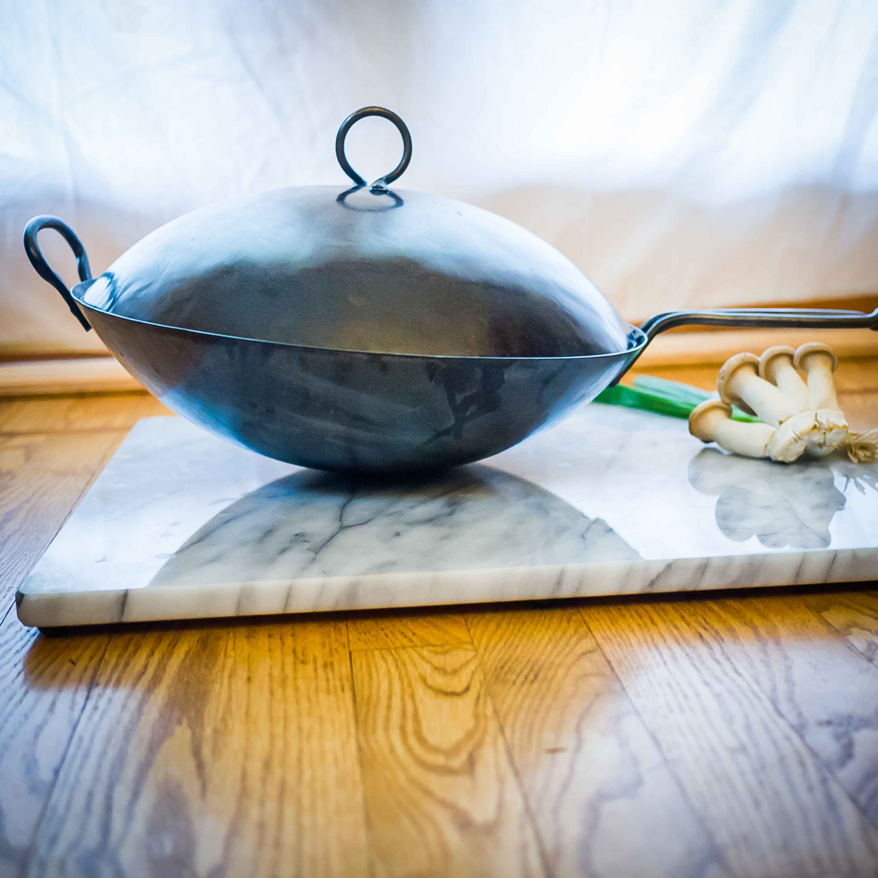 Hand Hammered Classic Carbon Steel Wok
